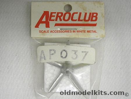 Aeroclub 1/72 (2) Argus Schwarz Two Blade 8' Diameter Propellers, AP019 plastic model kit